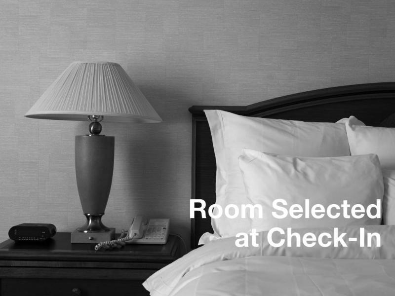 Hotel Delta By Marriott Huntington Mall 3*